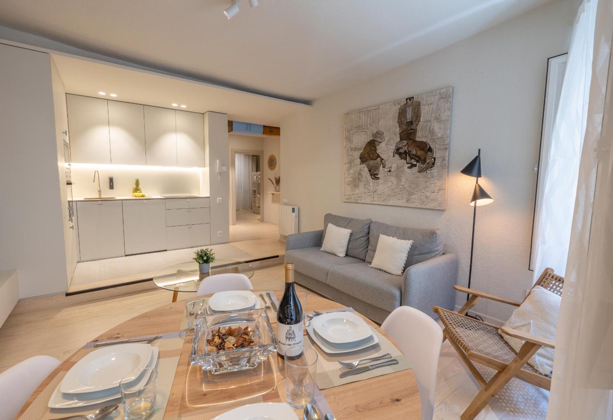 Tuapartamento Centro Pamplona - Zapateria 30 Bagian luar foto